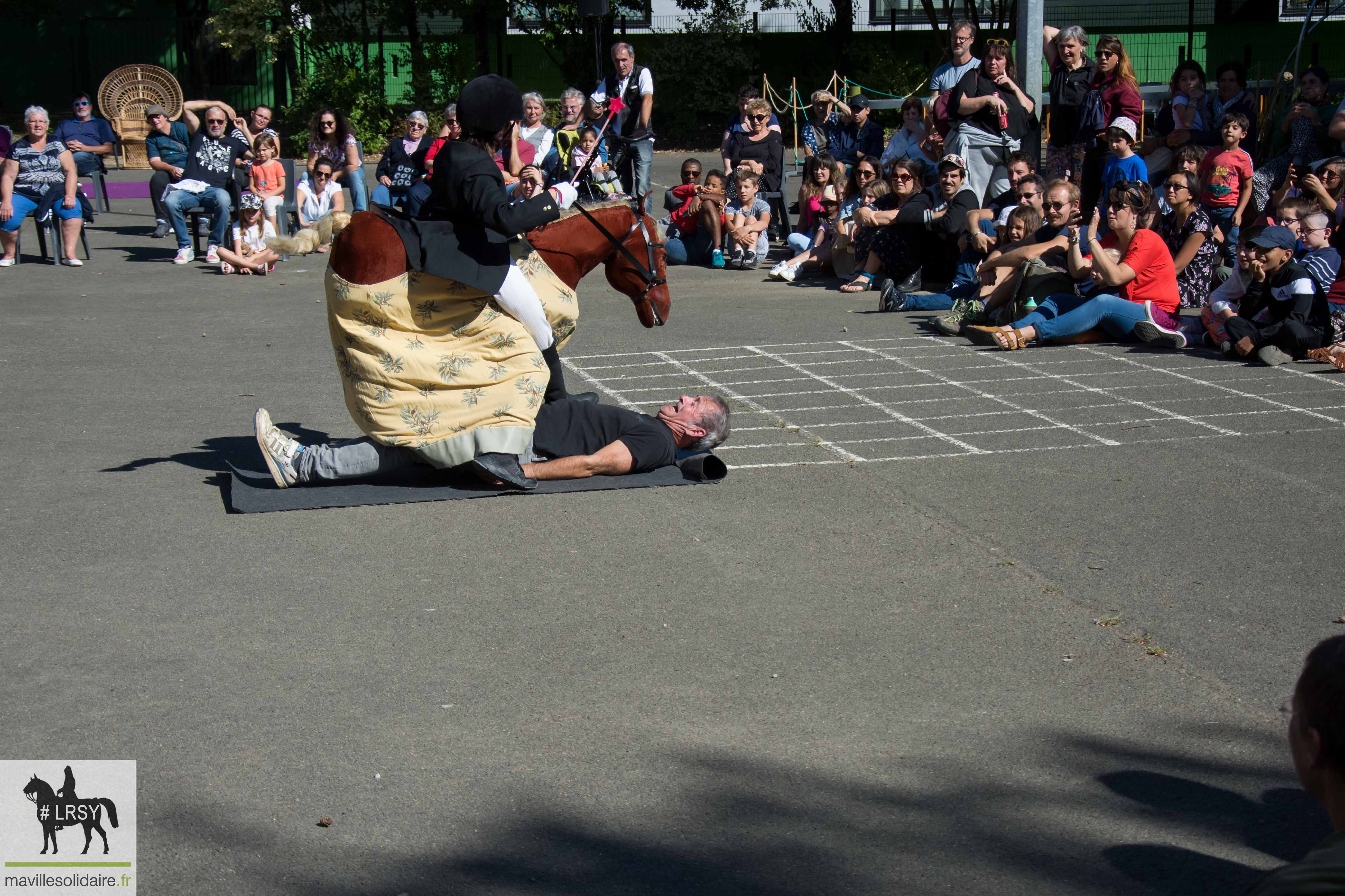 Jean Yole Méli Mel Arts samedi 2022 Roche sur Yon LRSY mavillesolidaire 3 23