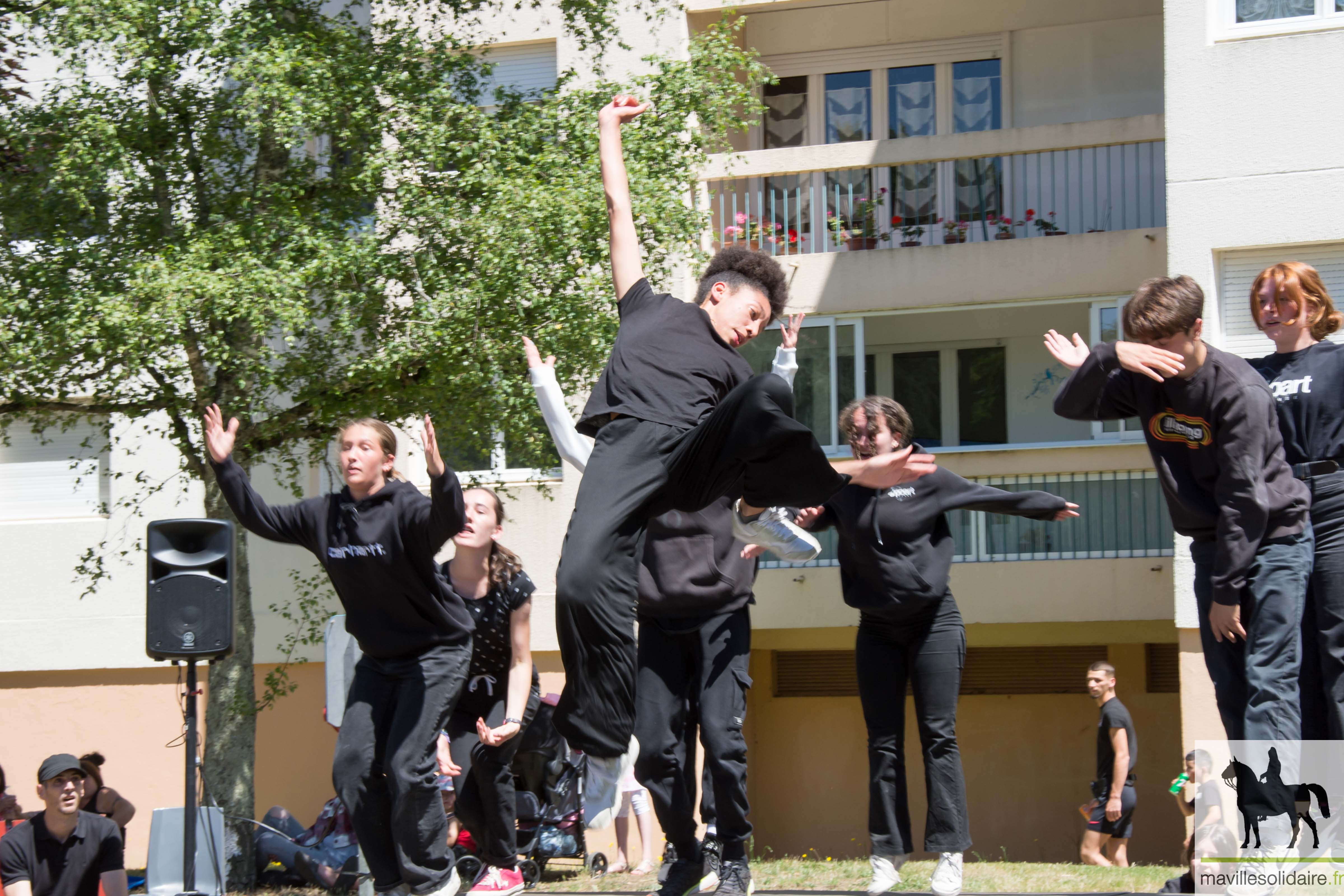 fête de pyramides mavillesolidaire.fr 1 11 sur 17