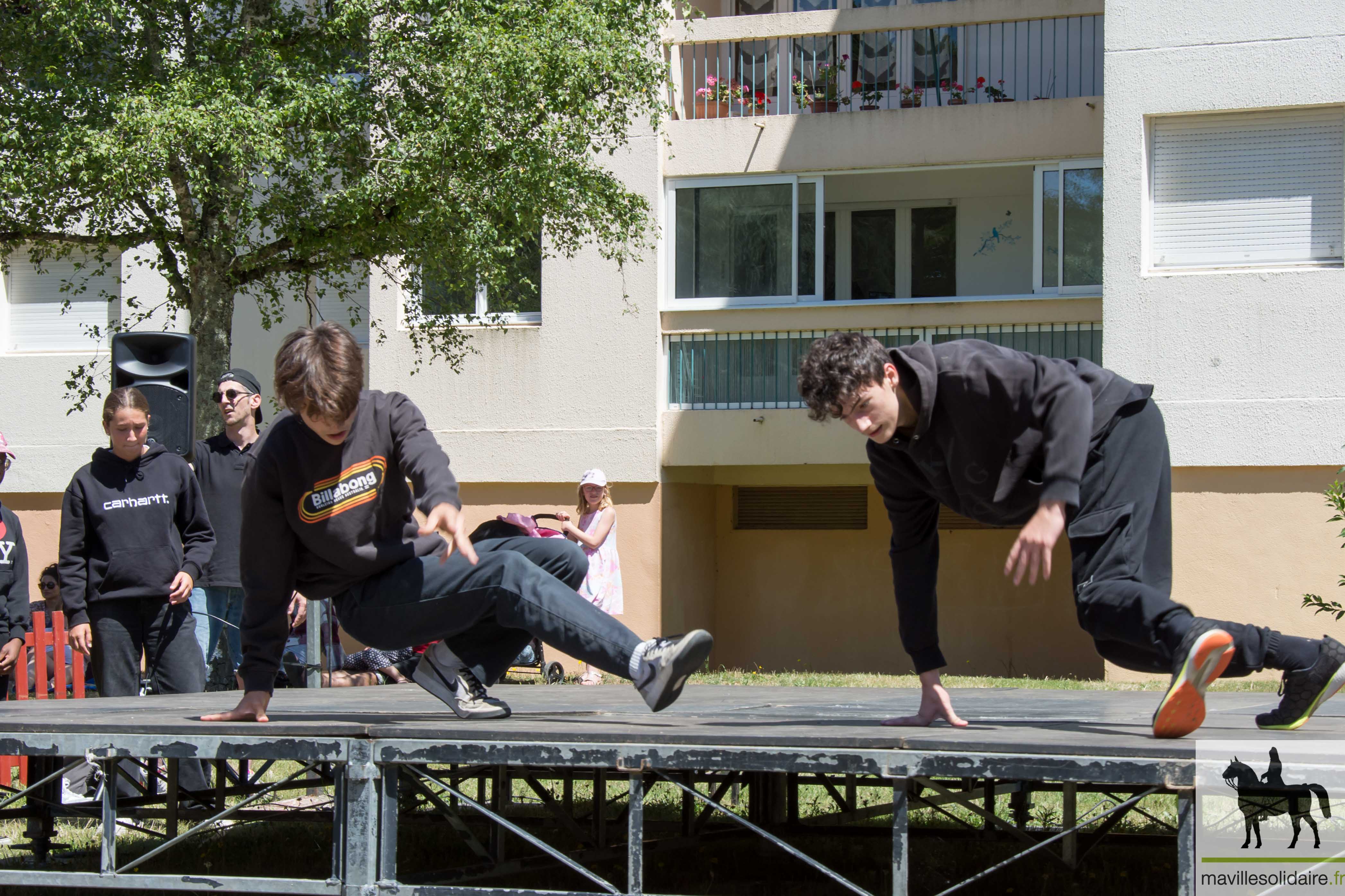 fête de pyramides mavillesolidaire.fr 1 6 sur 17