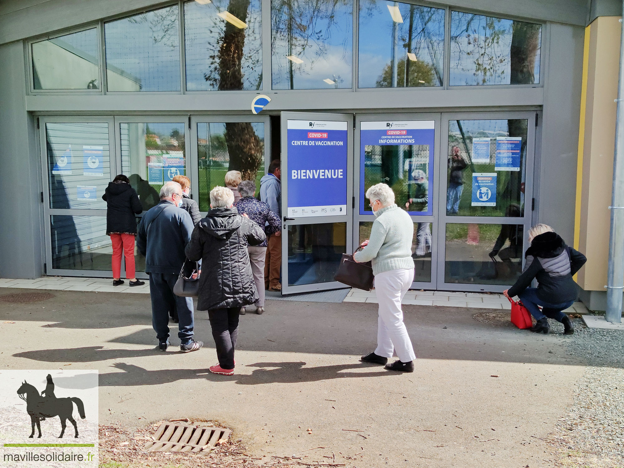 Covid 19 centres de vaccination la Roche sur Yon mavillesolidaire LRSY 3 sur 5