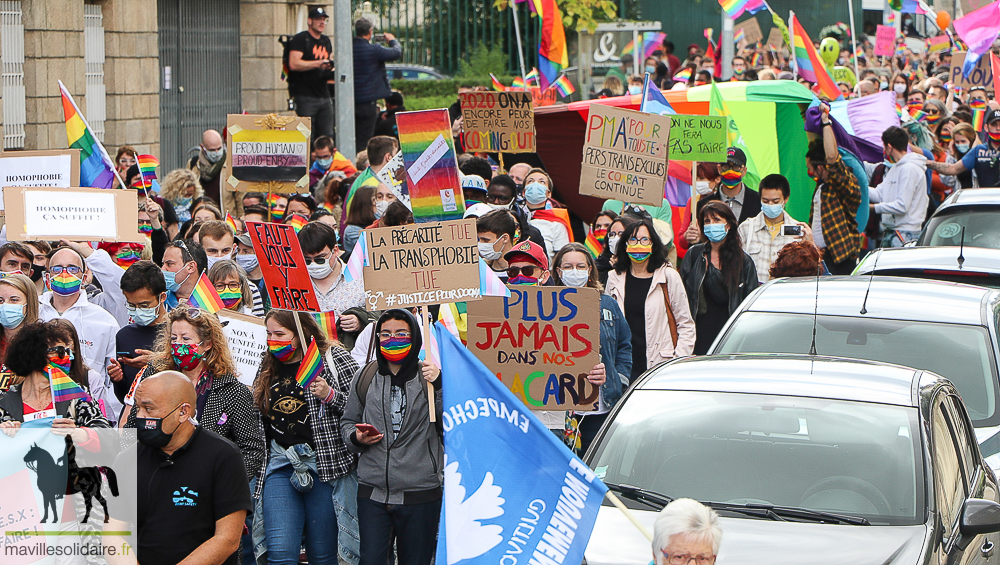 MARCHE DES FIERTES LA ROCHE SUR YON CENTRE LGBT VENDEE 24