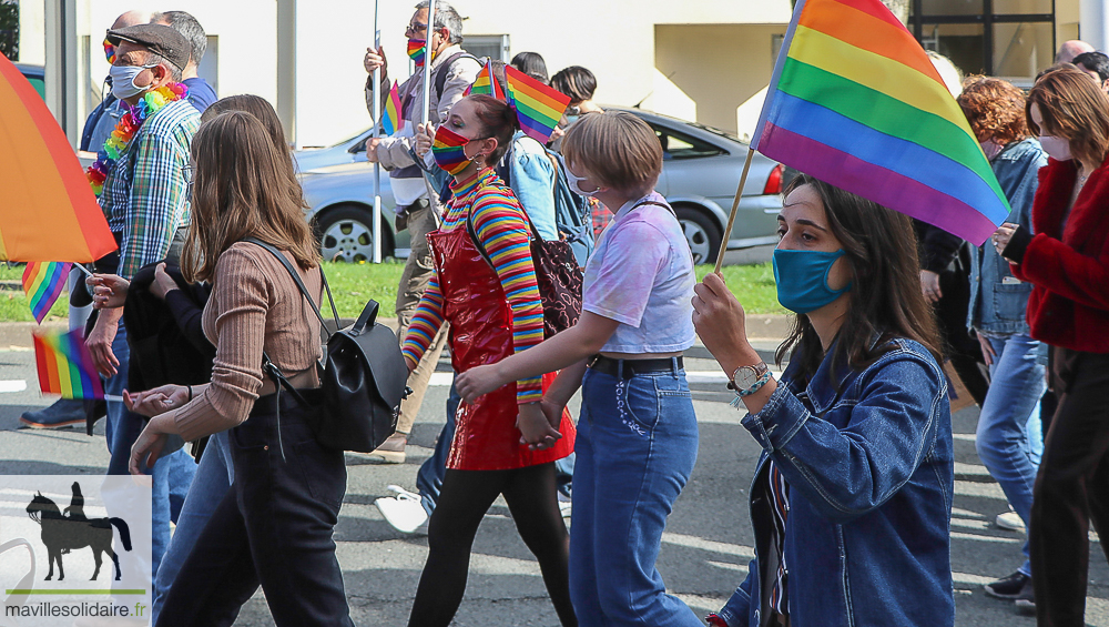 MARCHE DES FIERTES LA ROCHE SUR YON CENTRE LGBT VENDEE 24