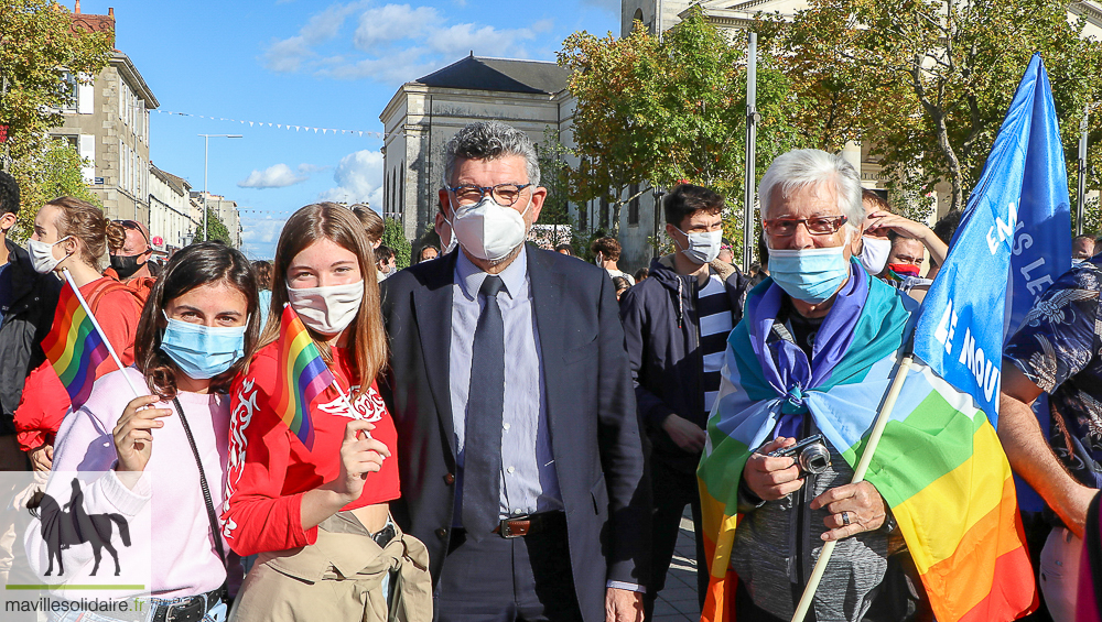 MARCHE DES FIERTES LA ROCHE SUR YON CENTRE LGBT VENDEE 24