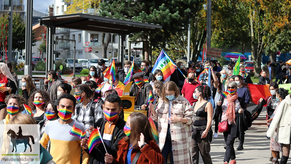 MARCHE DES FIERTES LA ROCHE SUR YON CENTRE LGBT VENDEE 24