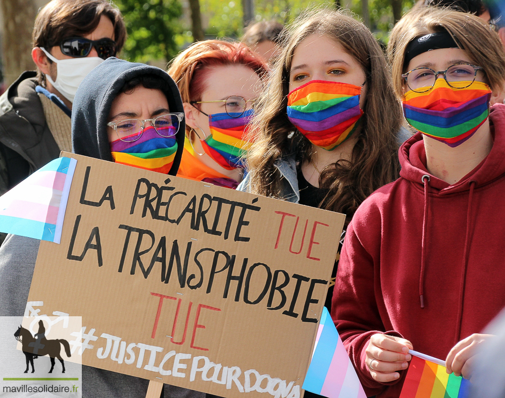 MARCHE DES FIERTES LA ROCHE SUR YON CENTRE LGBT VENDEE 24