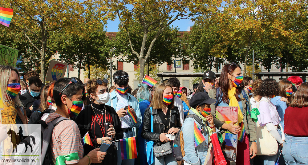 MARCHE DES FIERTES LA ROCHE SUR YON CENTRE LGBT VENDEE 24