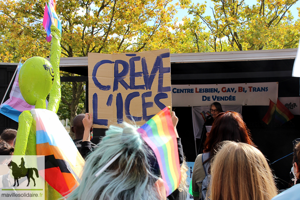 MARCHE DES FIERTES LA ROCHE SUR YON CENTRE LGBT VENDEE 24