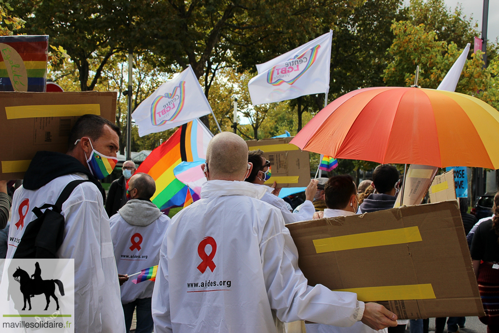 MARCHE DES FIERTES LA ROCHE SUR YON CENTRE LGBT VENDEE 24