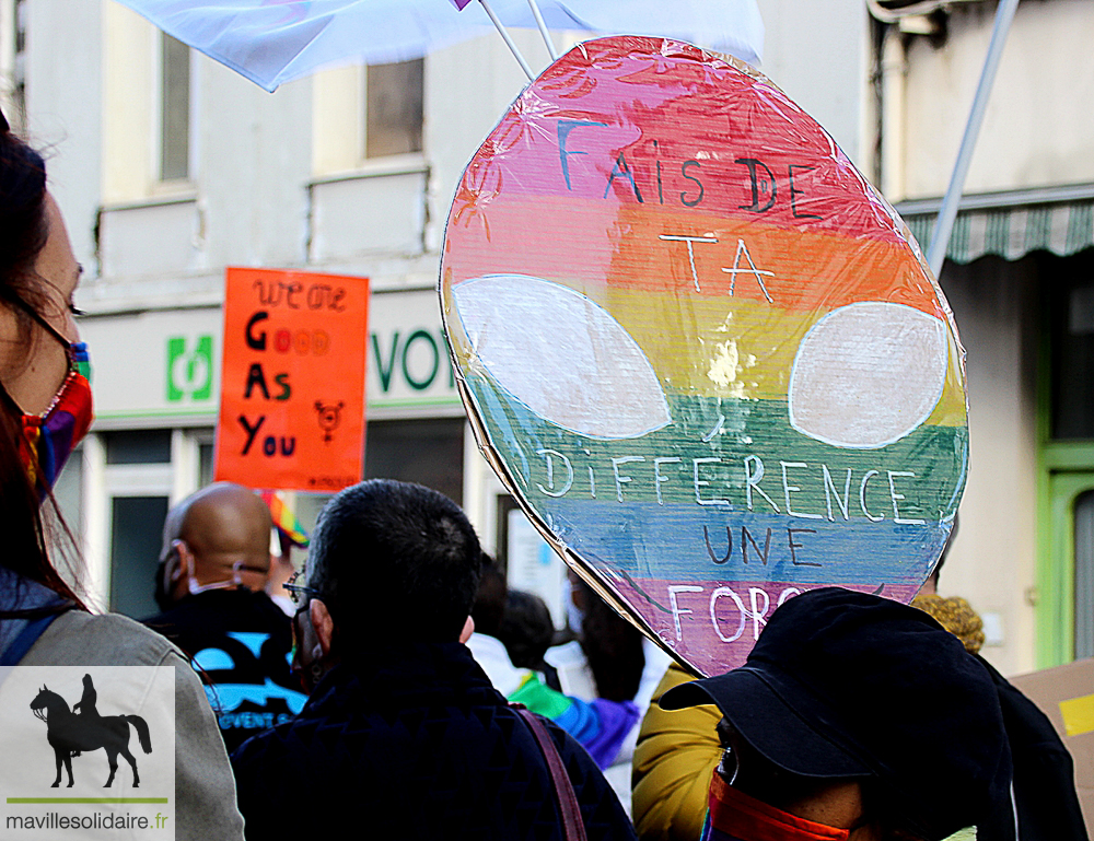 MARCHE DES FIERTES LA ROCHE SUR YON CENTRE LGBT VENDEE 24