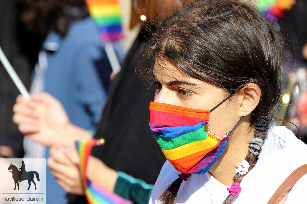 MARCHE DES FIERTES LA ROCHE SUR YON CENTRE LGBT VENDEE 24