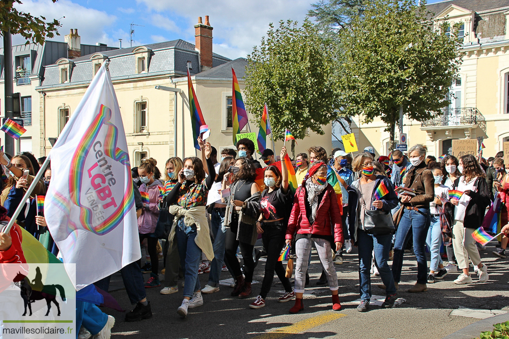 MARCHE DES FIERTES LA ROCHE SUR YON CENTRE LGBT VENDEE 24