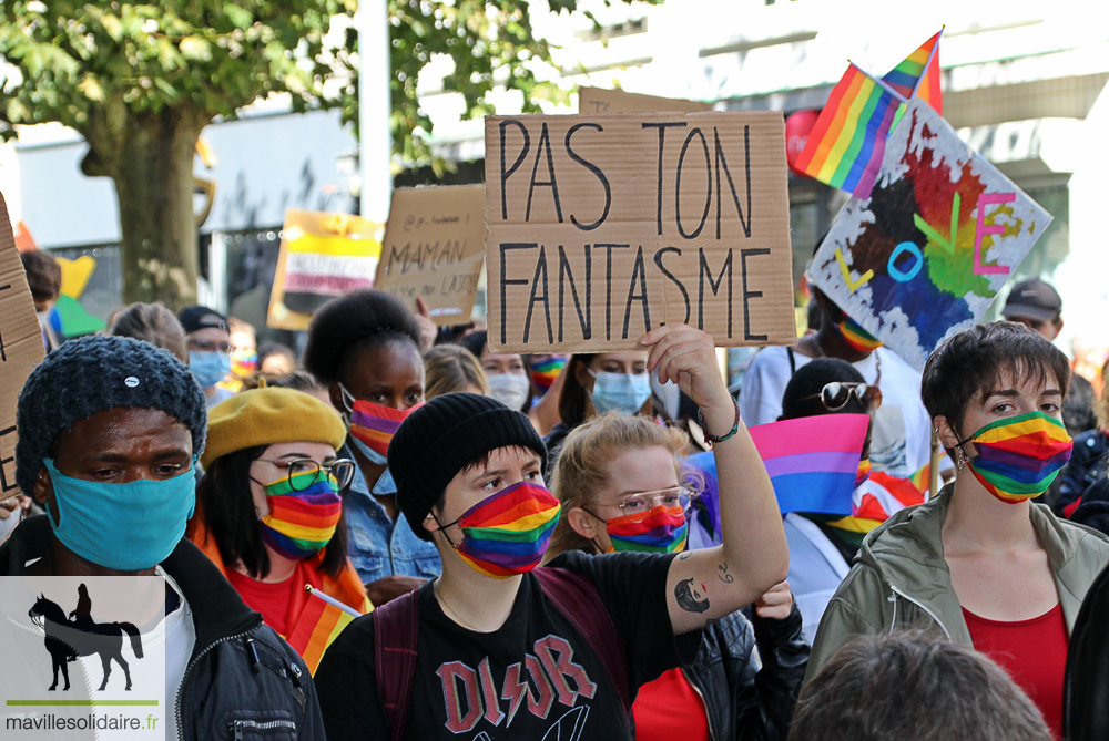 MARCHE DES FIERTES LA ROCHE SUR YON CENTRE LGBT VENDEE 24