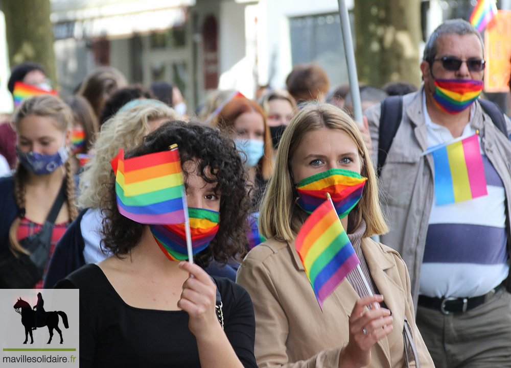 MARCHE DES FIERTES LA ROCHE SUR YON CENTRE LGBT VENDEE 24