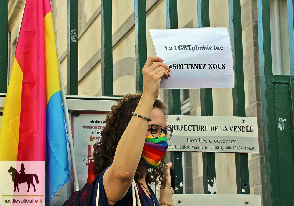 MARCHE DES FIERTES LA ROCHE SUR YON CENTRE LGBT VENDEE 24