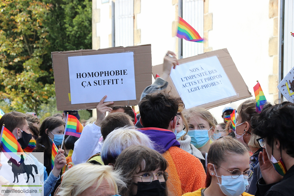 MARCHE DES FIERTES LA ROCHE SUR YON CENTRE LGBT VENDEE 24