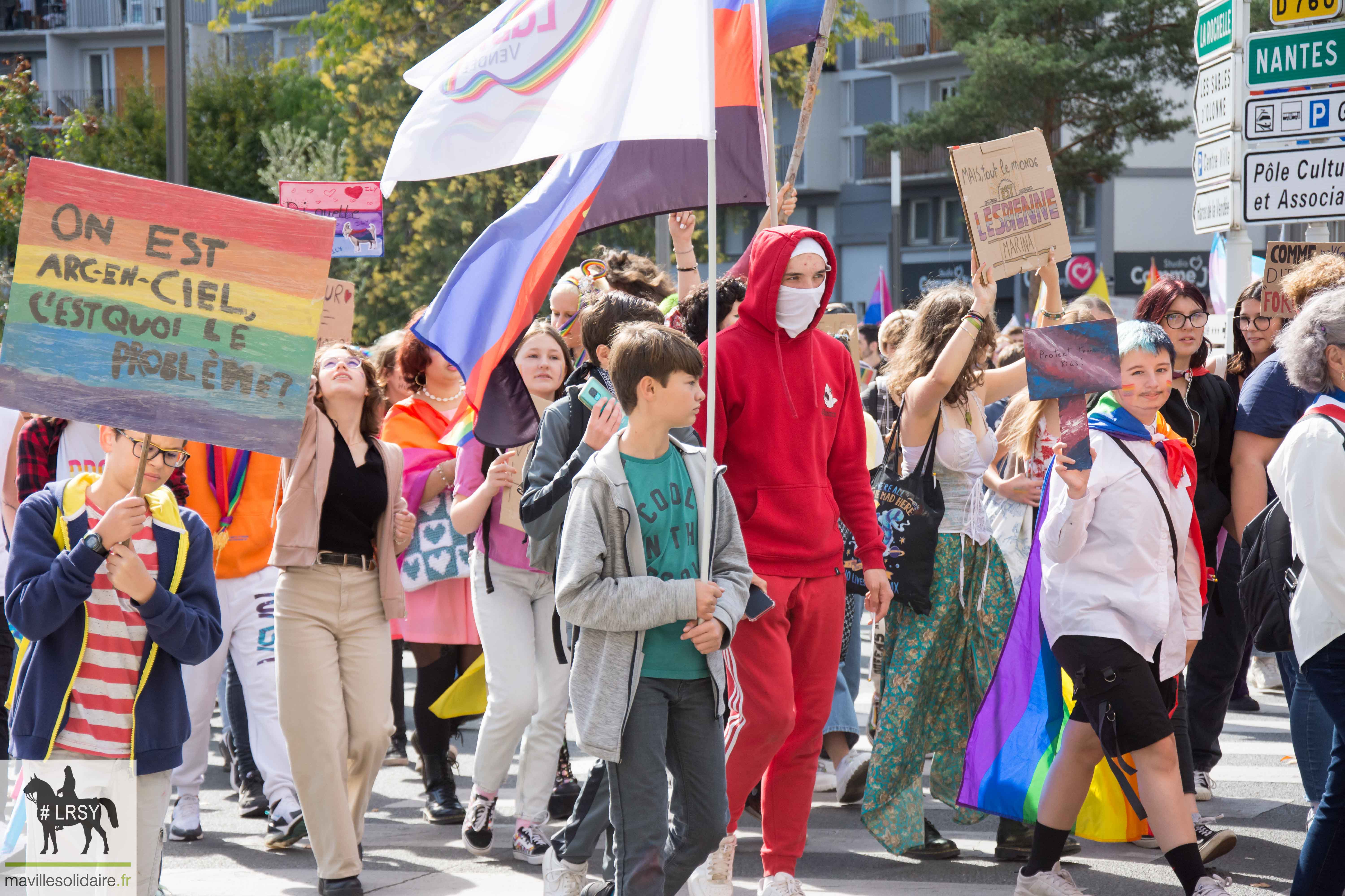 Marche des fierté LGBT LRSY mavillesolidaire.fr Vendée 26