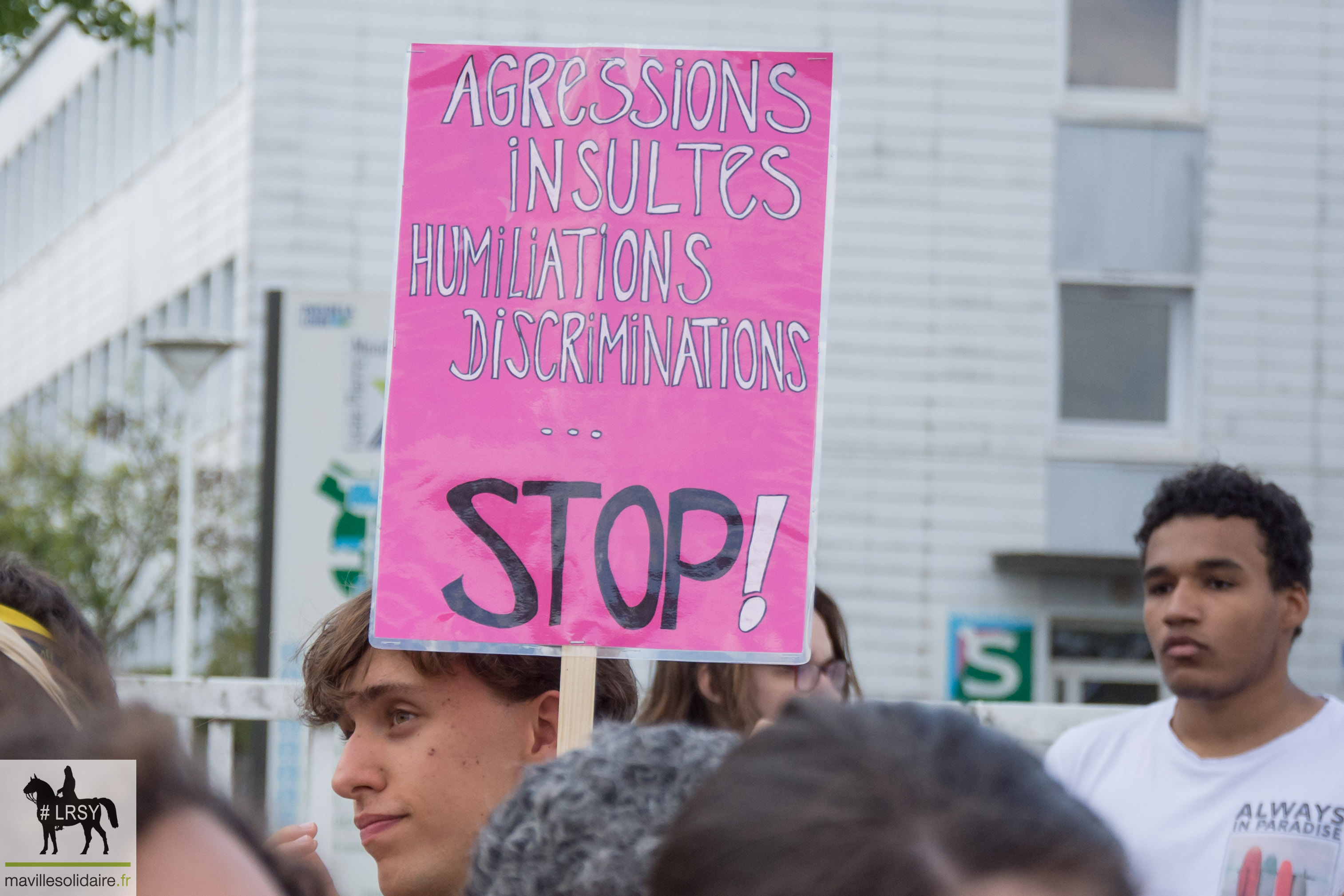 Marche des fierté LGBT LRSY mavillesolidaire.fr Vendée 7