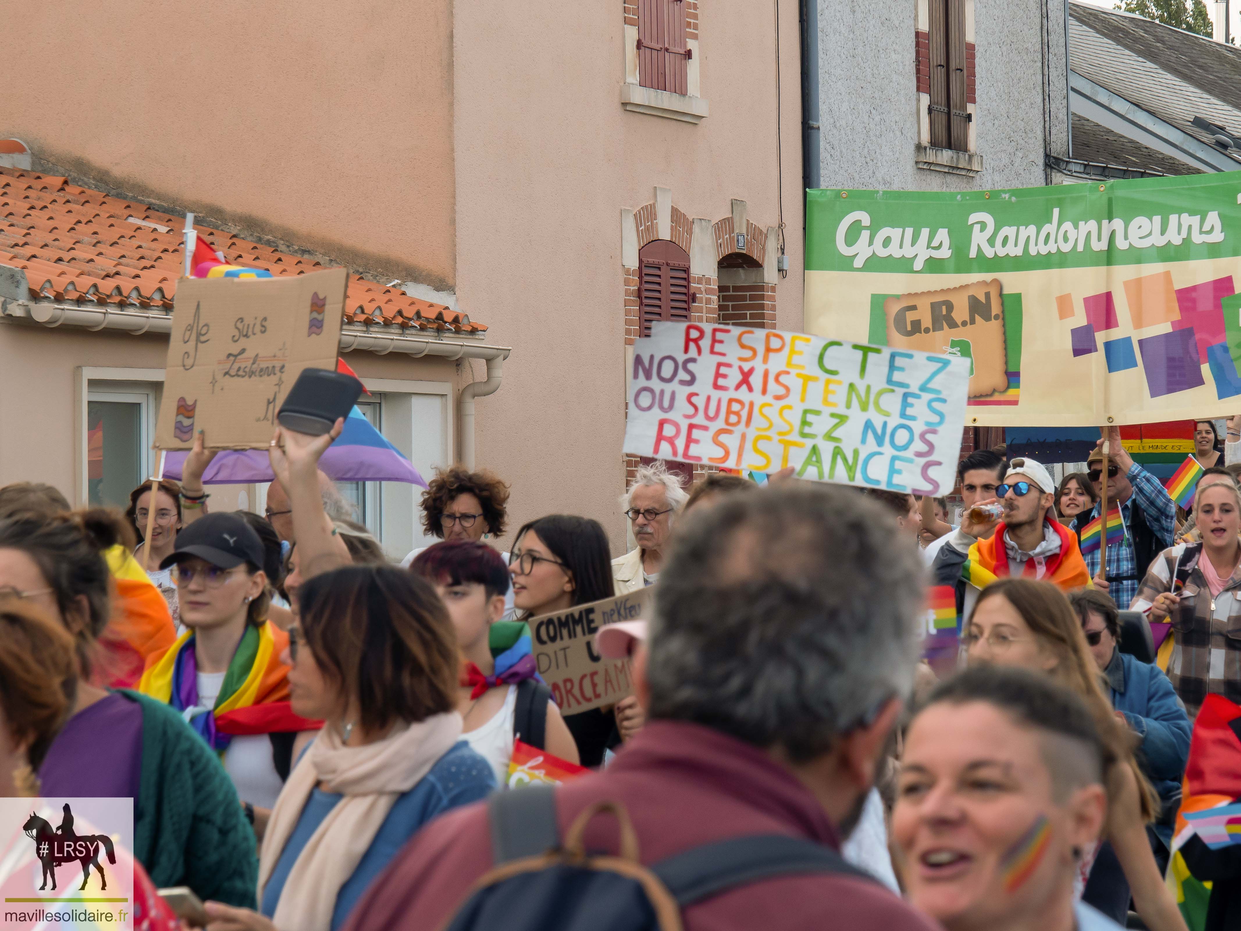 Marche des fierté LGBT LRSY mavillesolidaire.fr Vendée 2 13