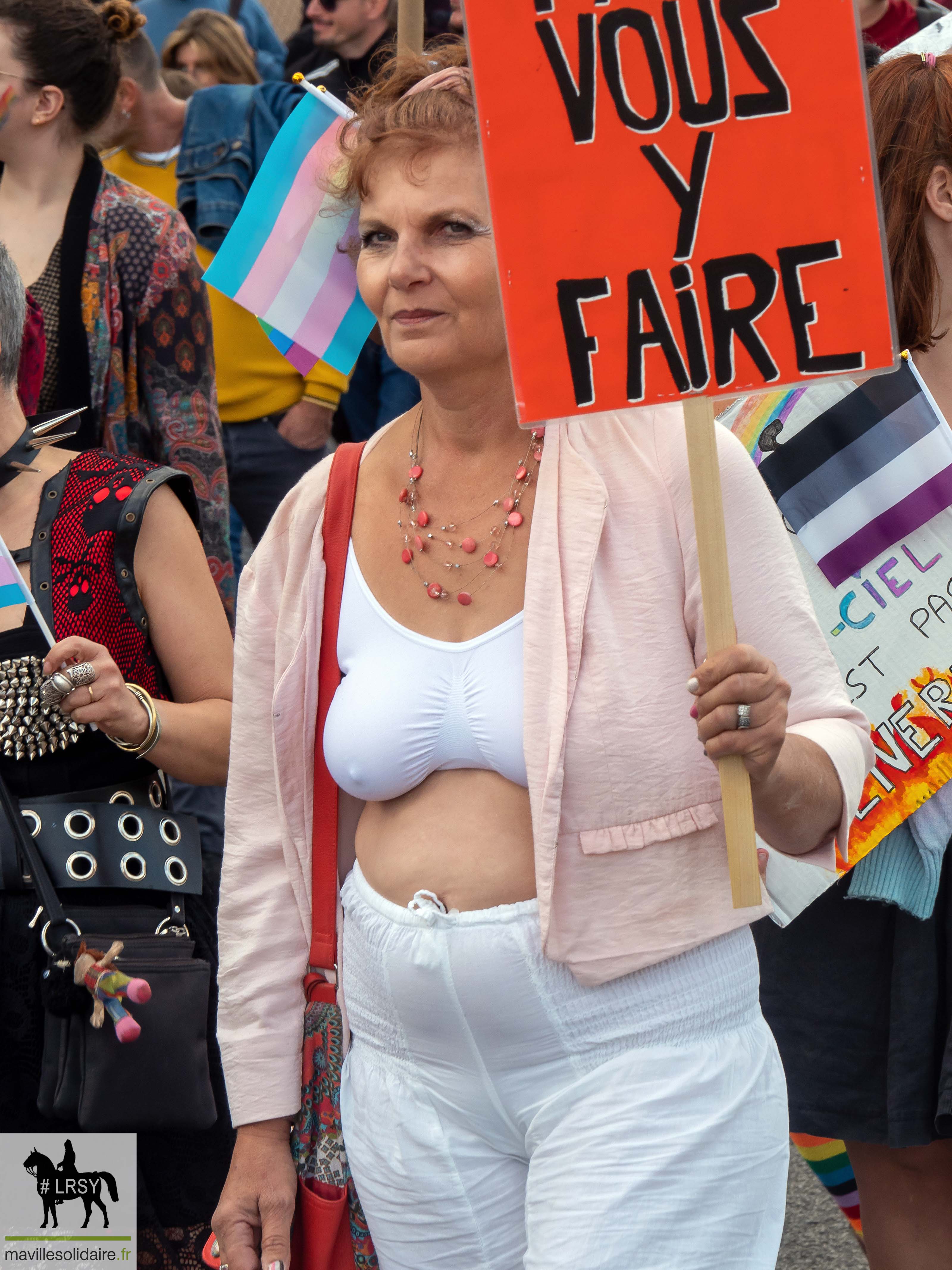 Marche des fierté LGBT LRSY mavillesolidaire.fr Vendée 2 17