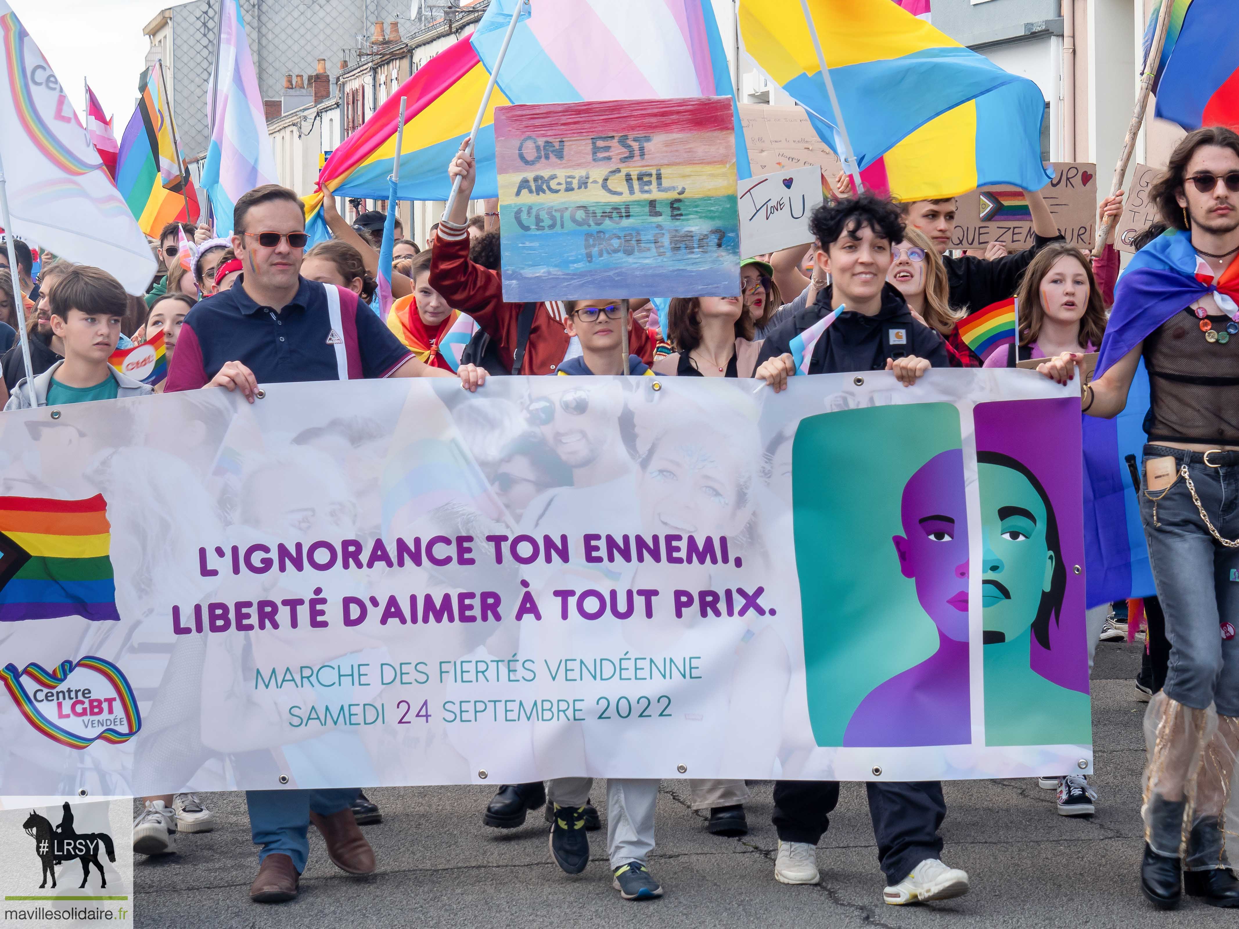 Marche des fierté LGBT LRSY mavillesolidaire.fr Vendée 2 23