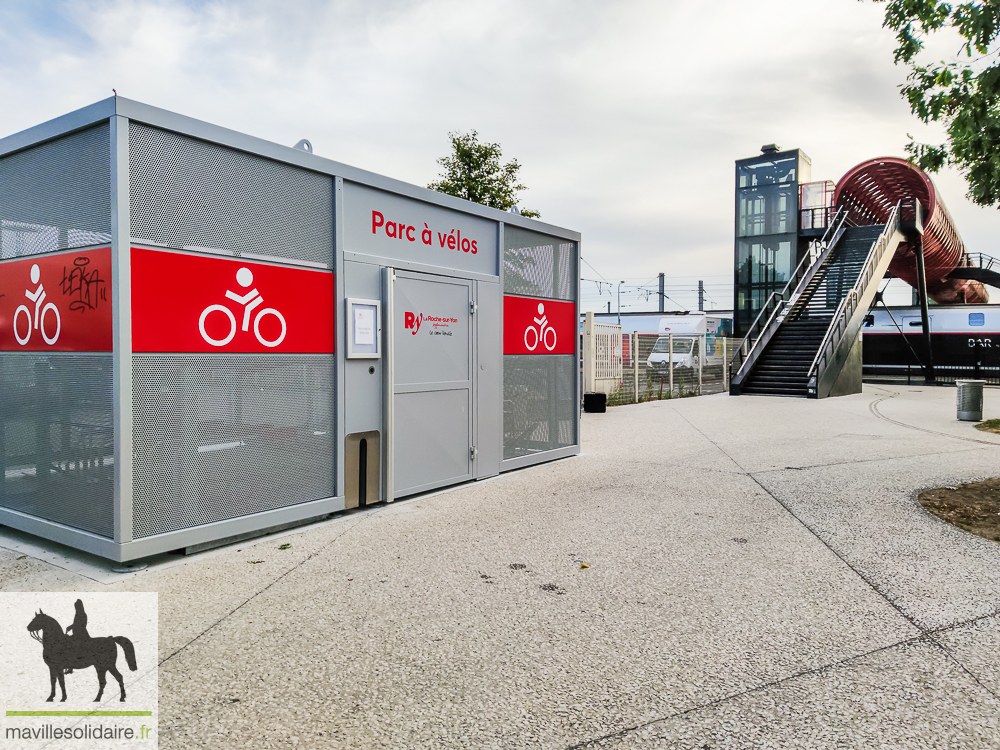 la Roche sur Yon parc à vélo gare SNCF