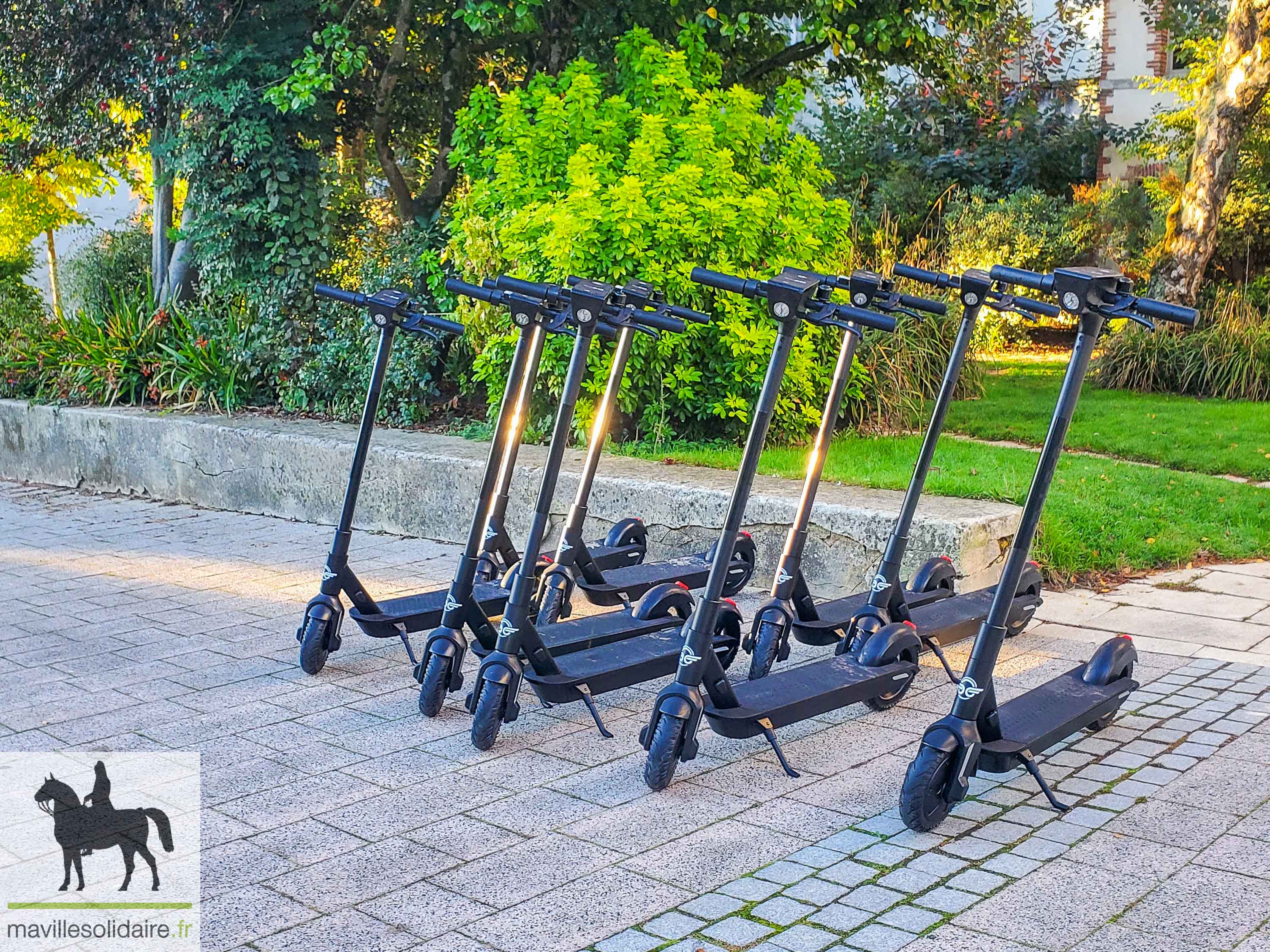 TROTINETTE ELECTRIQUE BIRD La Roche sur Yon mavillesolidaire.fr 1 3