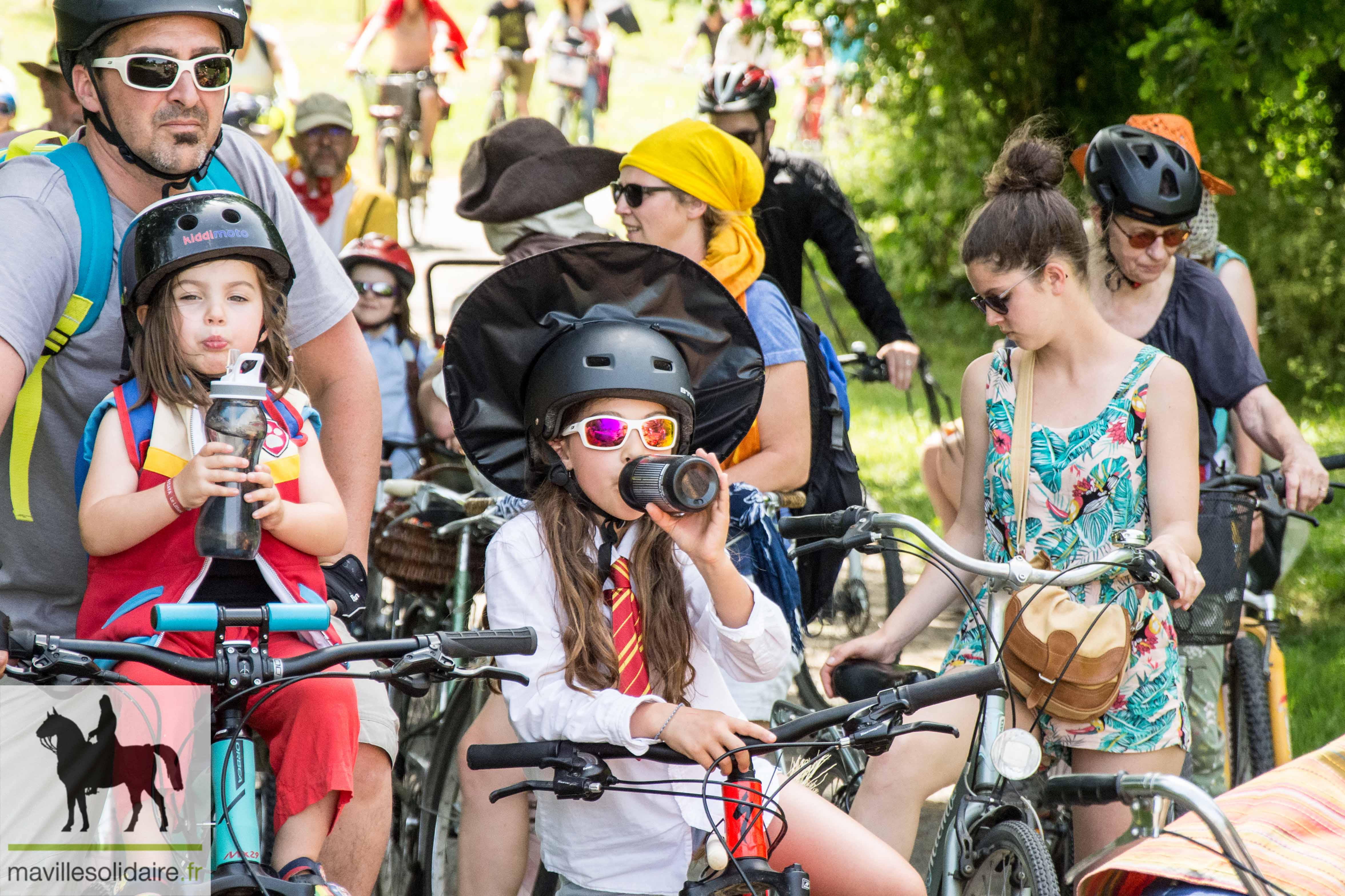 Carnavélo La Roche sur Yon LRSY mavillesolidaire.fr 1 30 sur 41