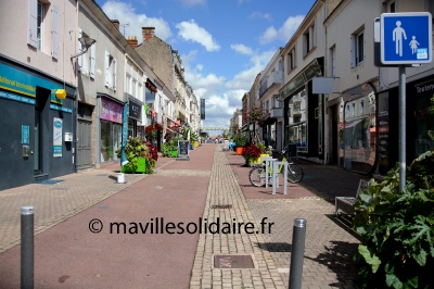 rue des halles et poincare 20170822 1386062931